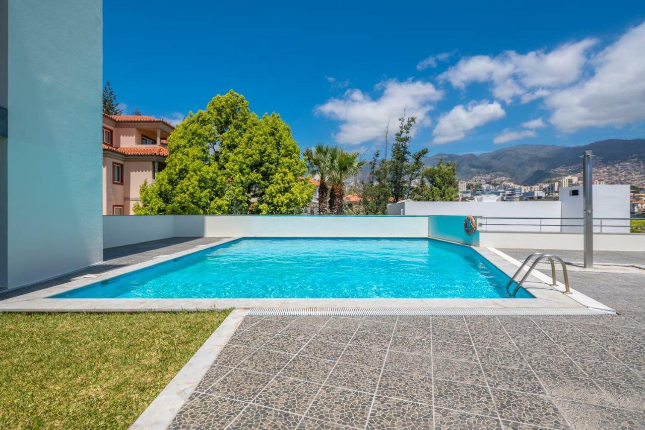 Miramar Apartment With Pool By Hr Madeira Funchal  Eksteriør billede